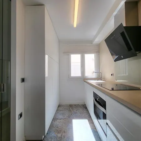 Lovely In Centre Apartment Malaga